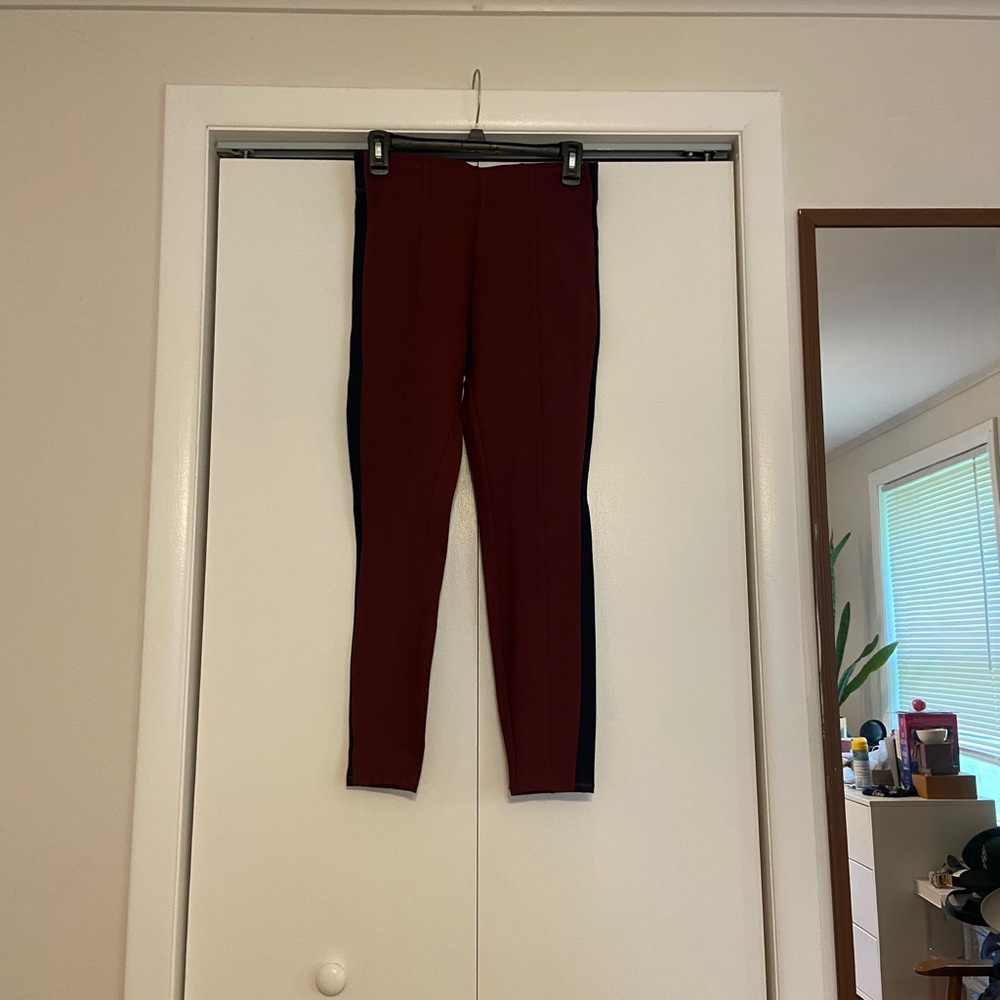 Abercrombie Burgundy Leggings with Black Side Panels